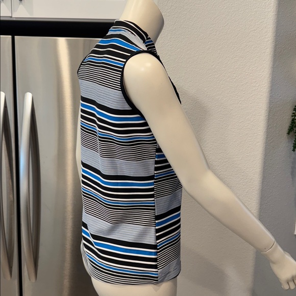 Tail Women's Cindy Sleeveless Golf Top
Striped Sleeveless Top - Blue and Black S - Picture 3 of 9